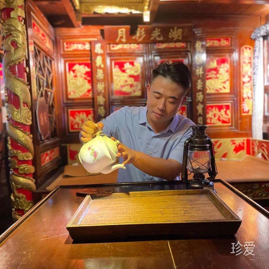 我住隔壁我姓王