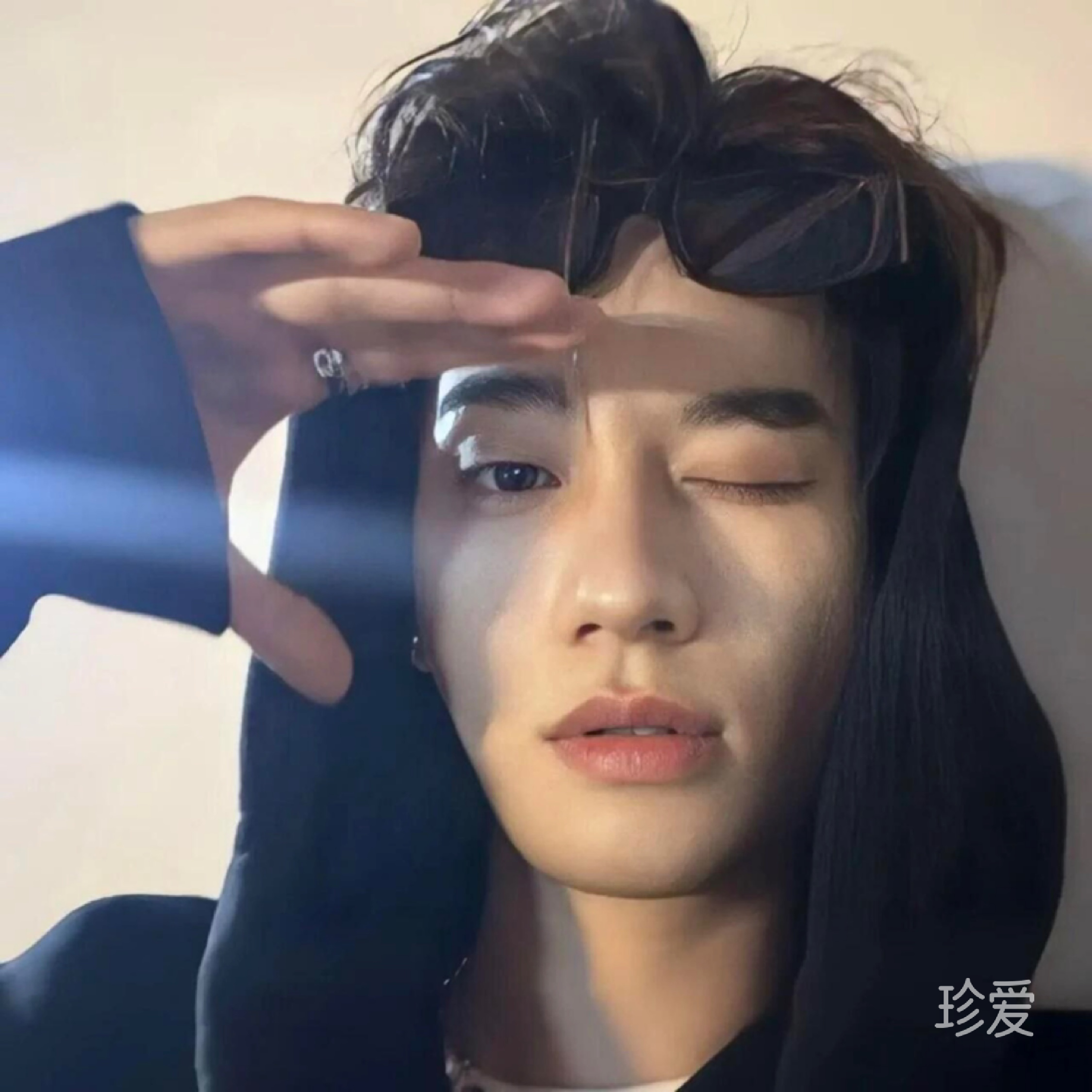 笑微凉