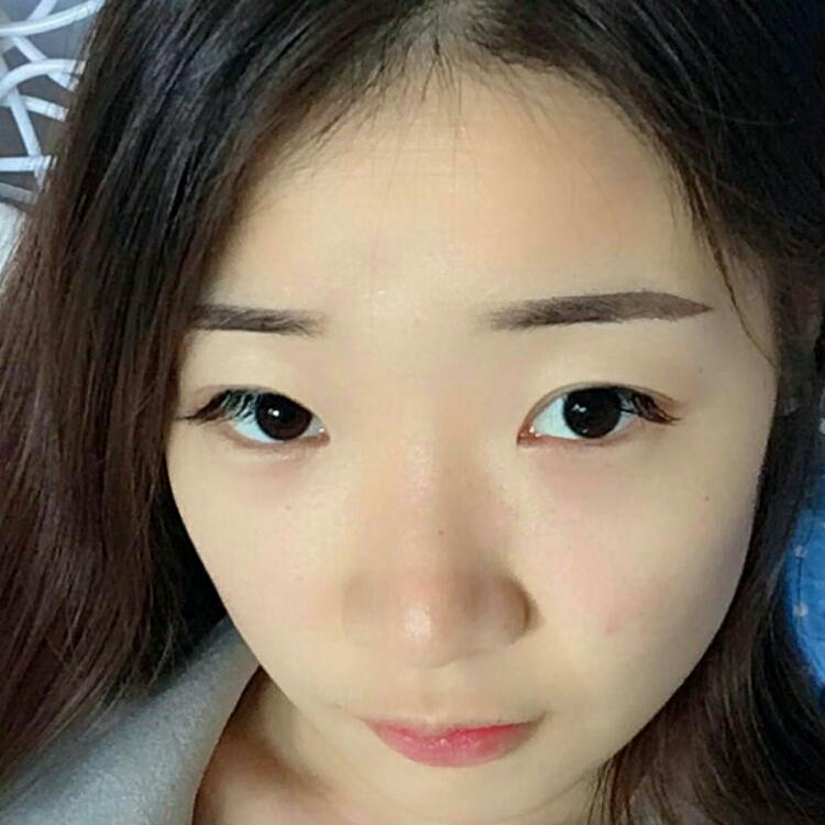 愿得一人心的小婷婷