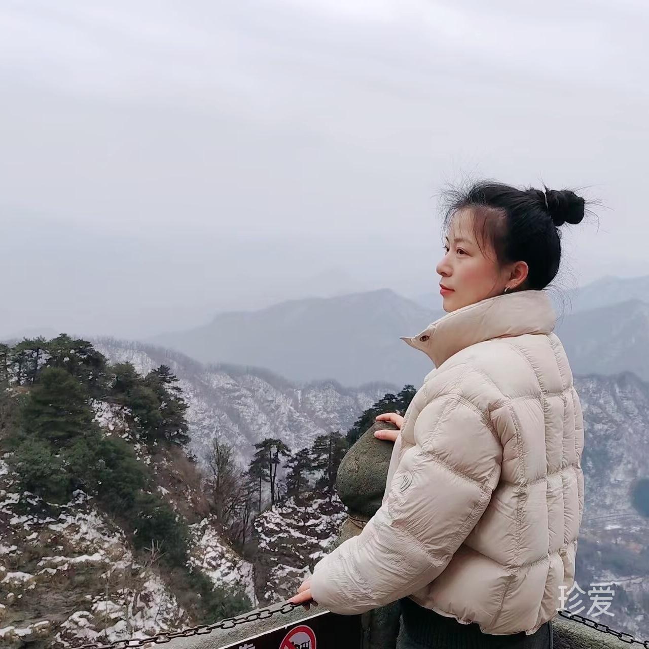 财神殿前长跪不起