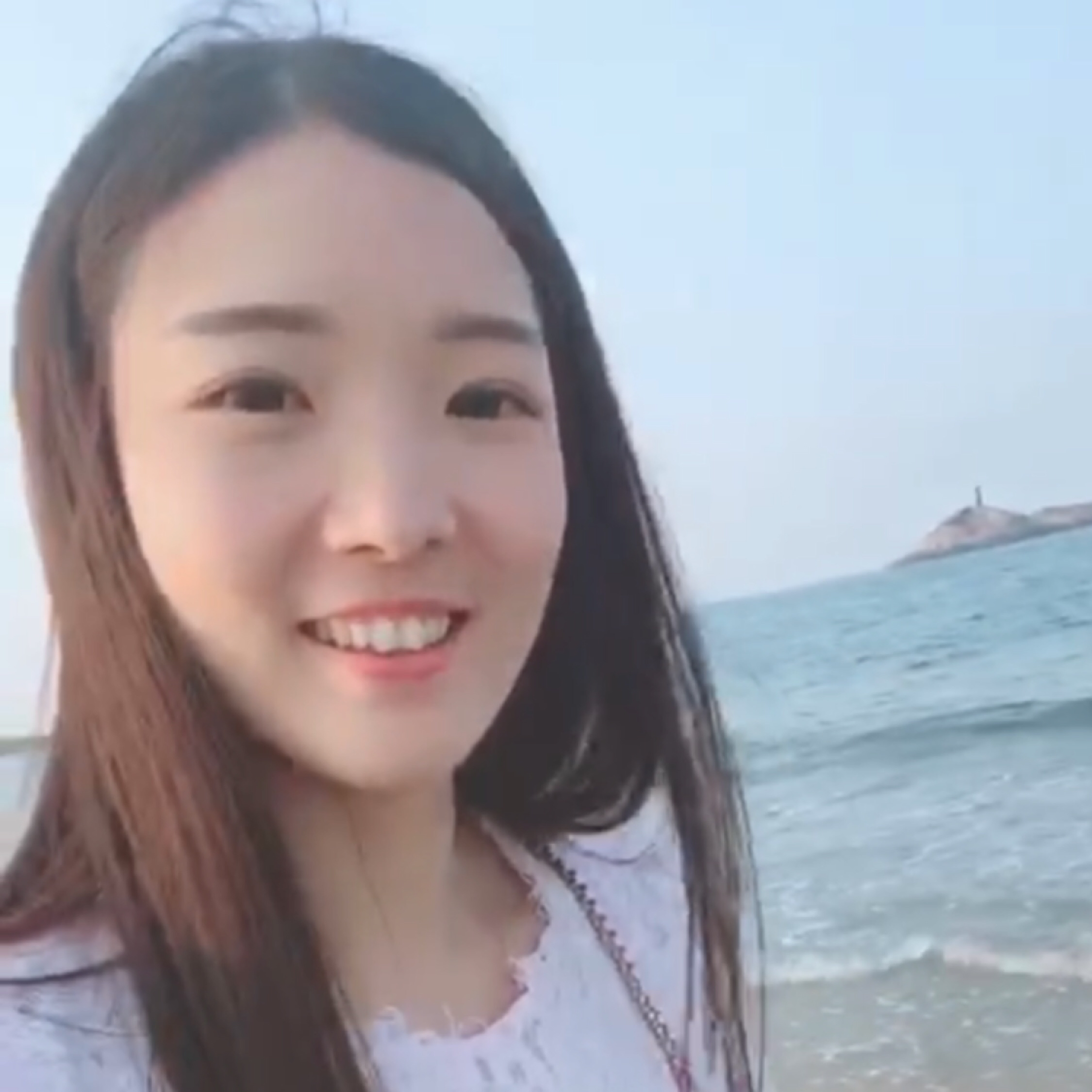 詩(shī)和遠(yuǎn)方