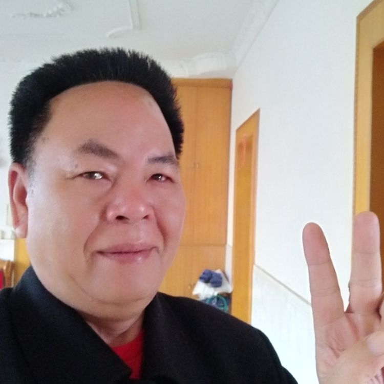 腹有詩書氣自華