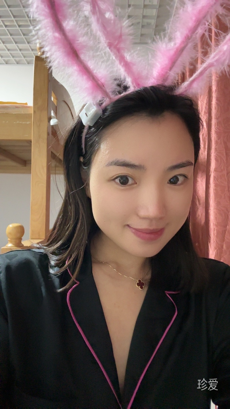 陽光下的藍(lán)天