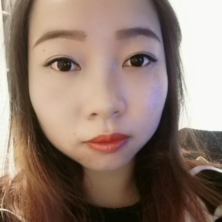 诚实善良女青年