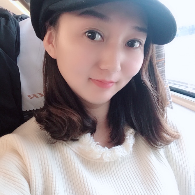 仙人掌里的毛毛蟲(chóng)