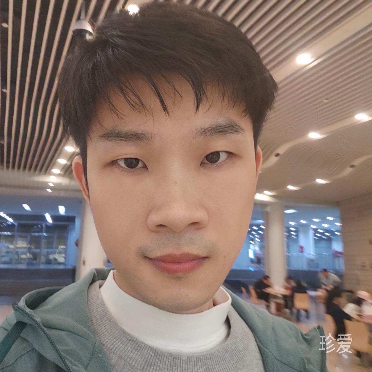 快看这位小兄弟