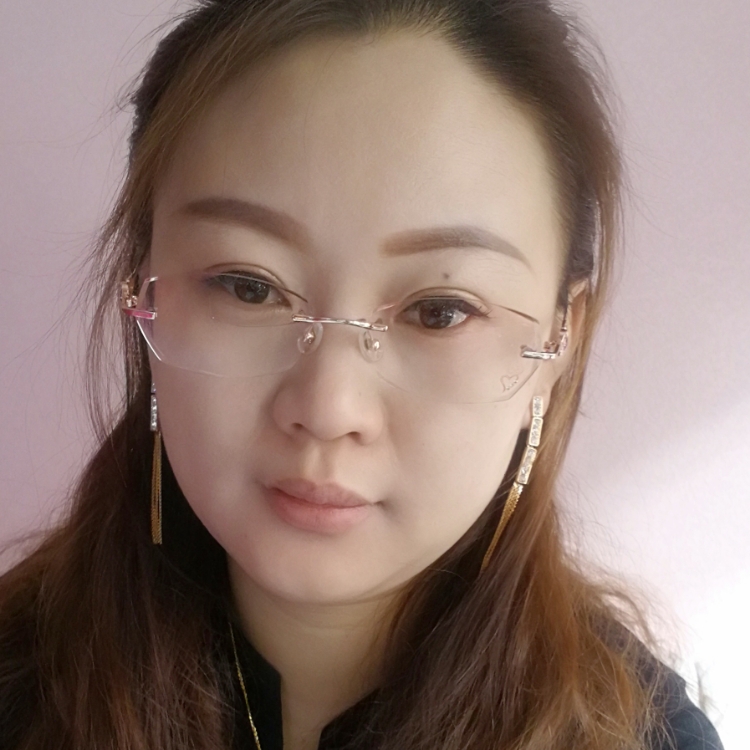 几世红尘皆戏梦