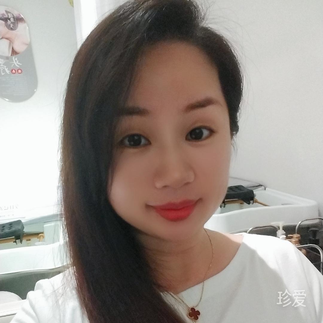 一支茶花等风来