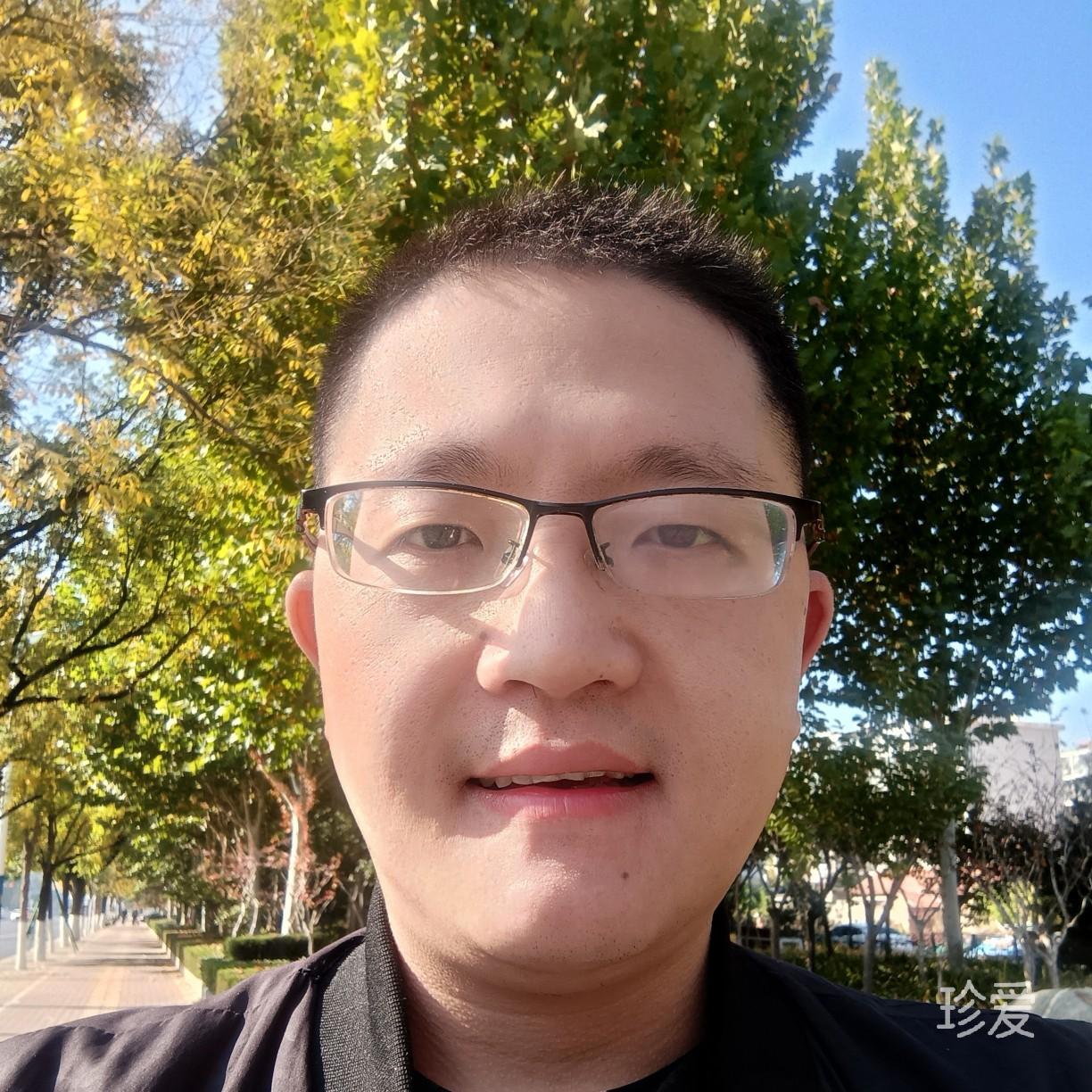 牵着蜗牛去散步