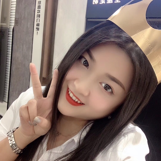 像風(fēng)一樣的女子