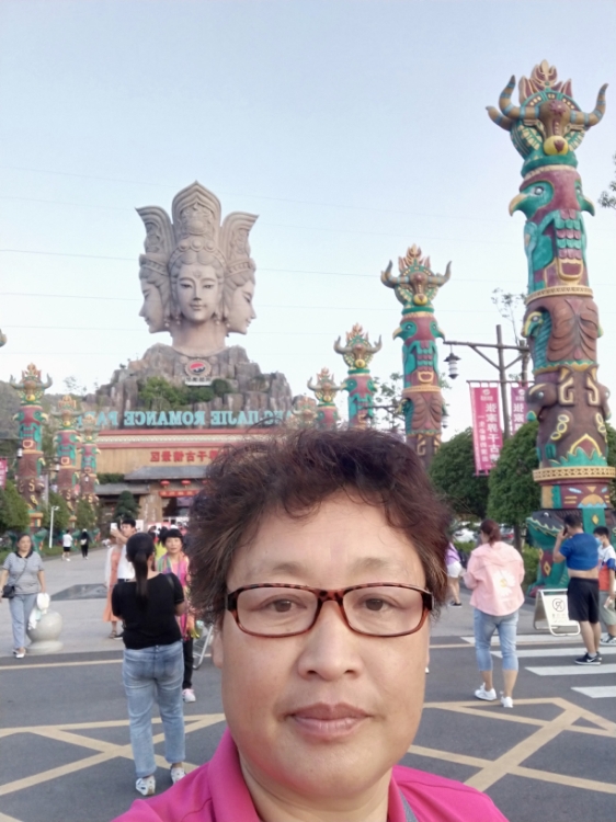 風(fēng)雨中的陪伴