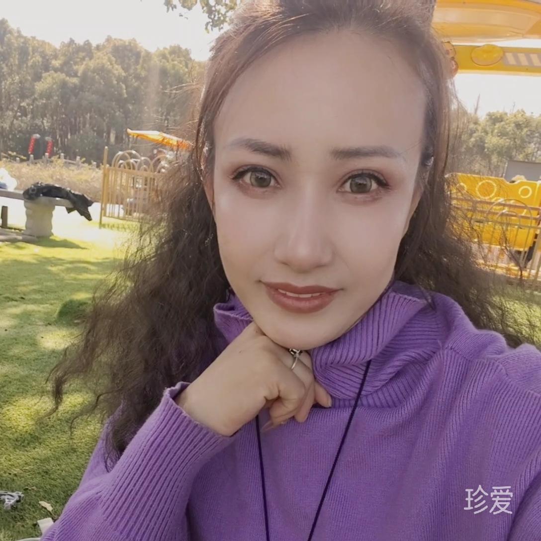 小七七