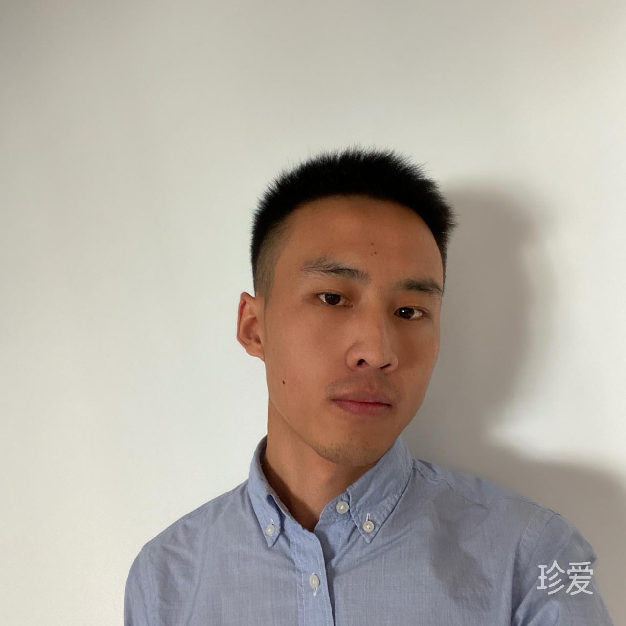 独自仰望天空