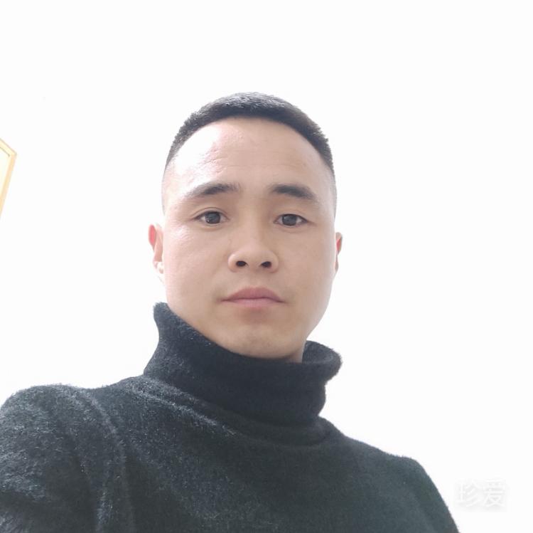 笑起來(lái)會(huì)發(fā)光