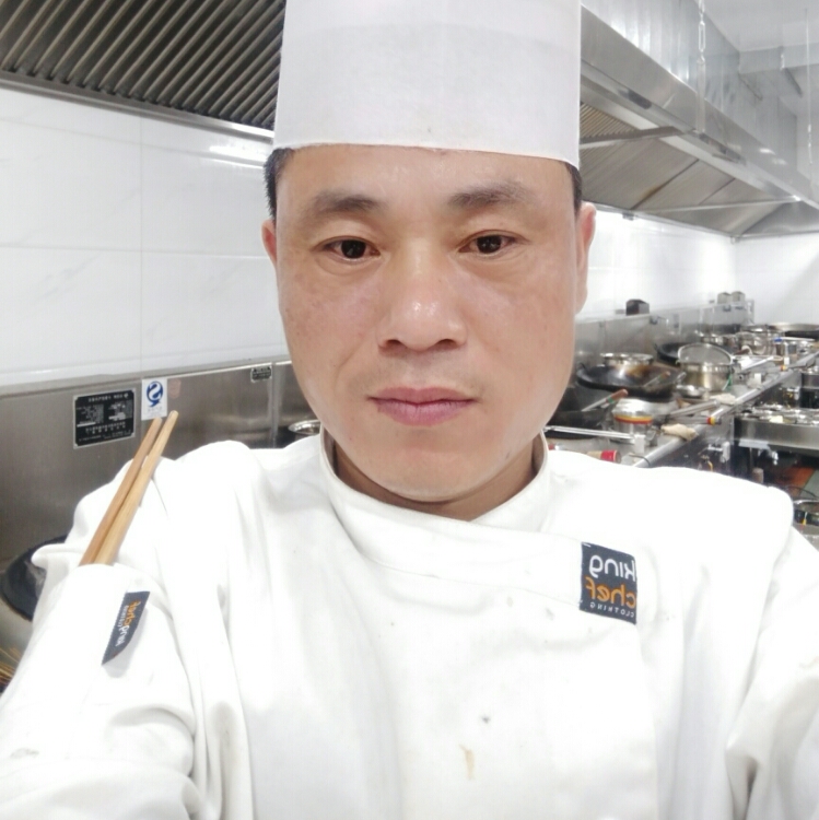 平平淡淡
