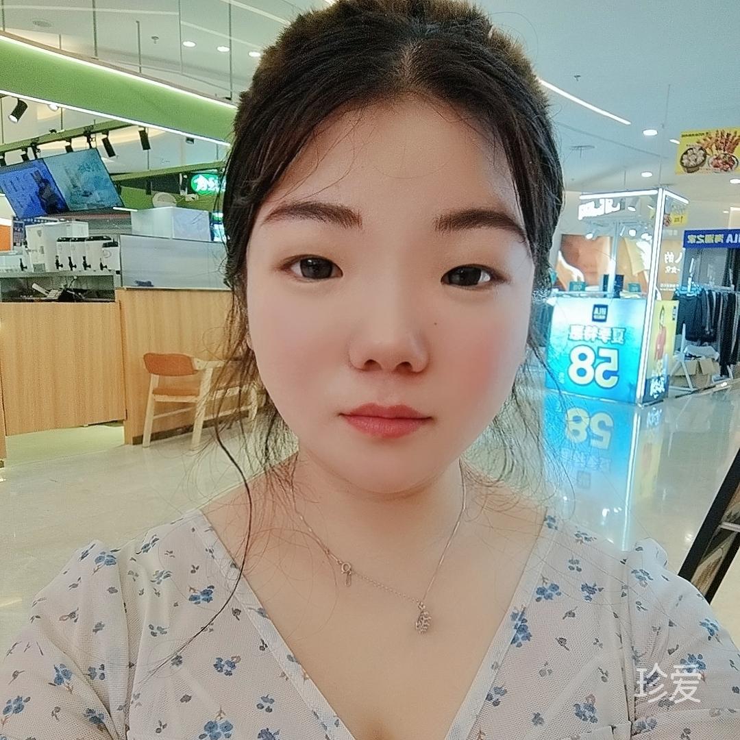 朵朵