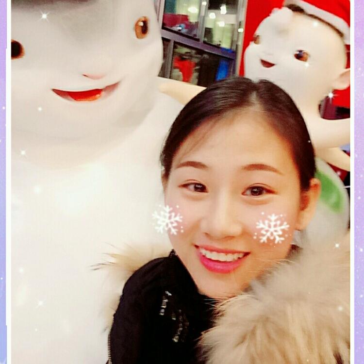莉莉