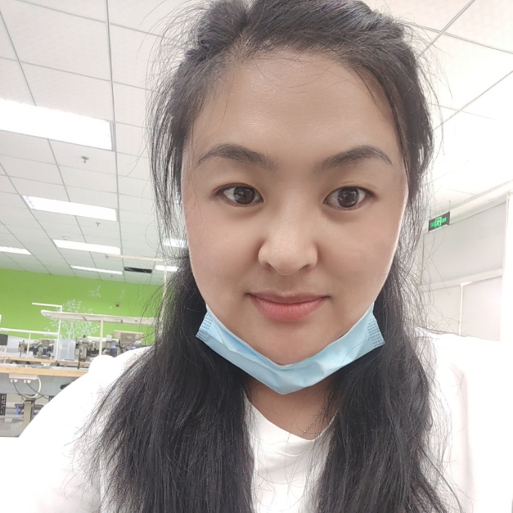 內心住著個小女孩