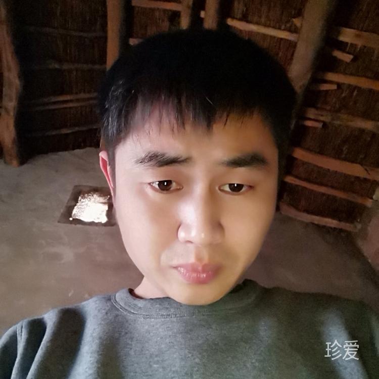 坐在路边看风景