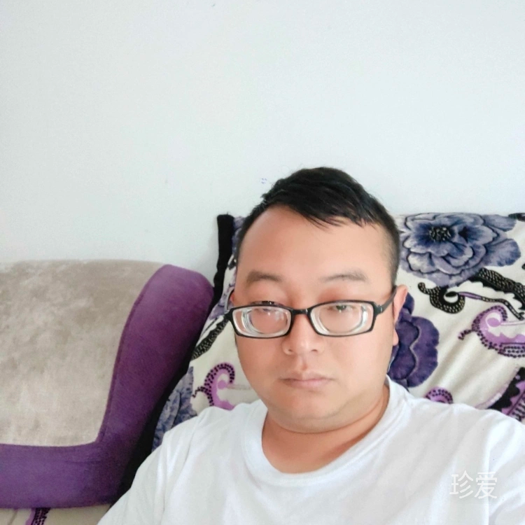 爱在雪花纷飞时