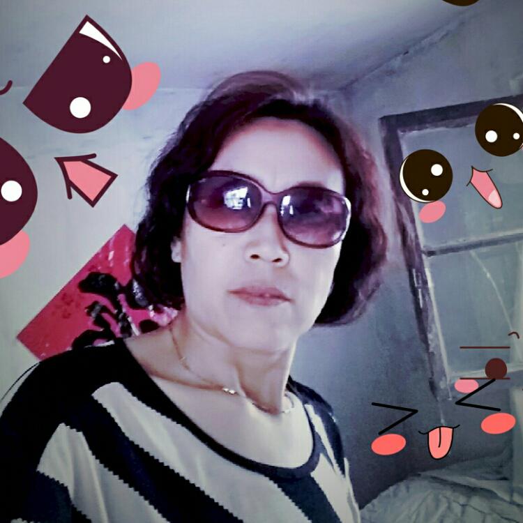 社會太現(xiàn)實(shí)