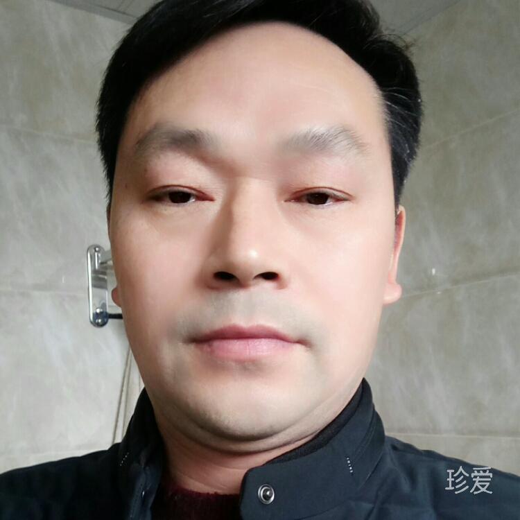 對(duì)飲成三人