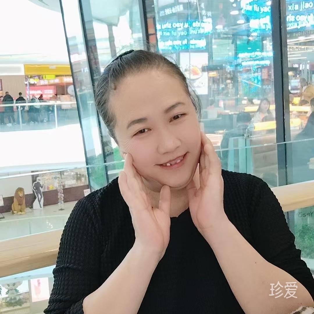 蓝水晶