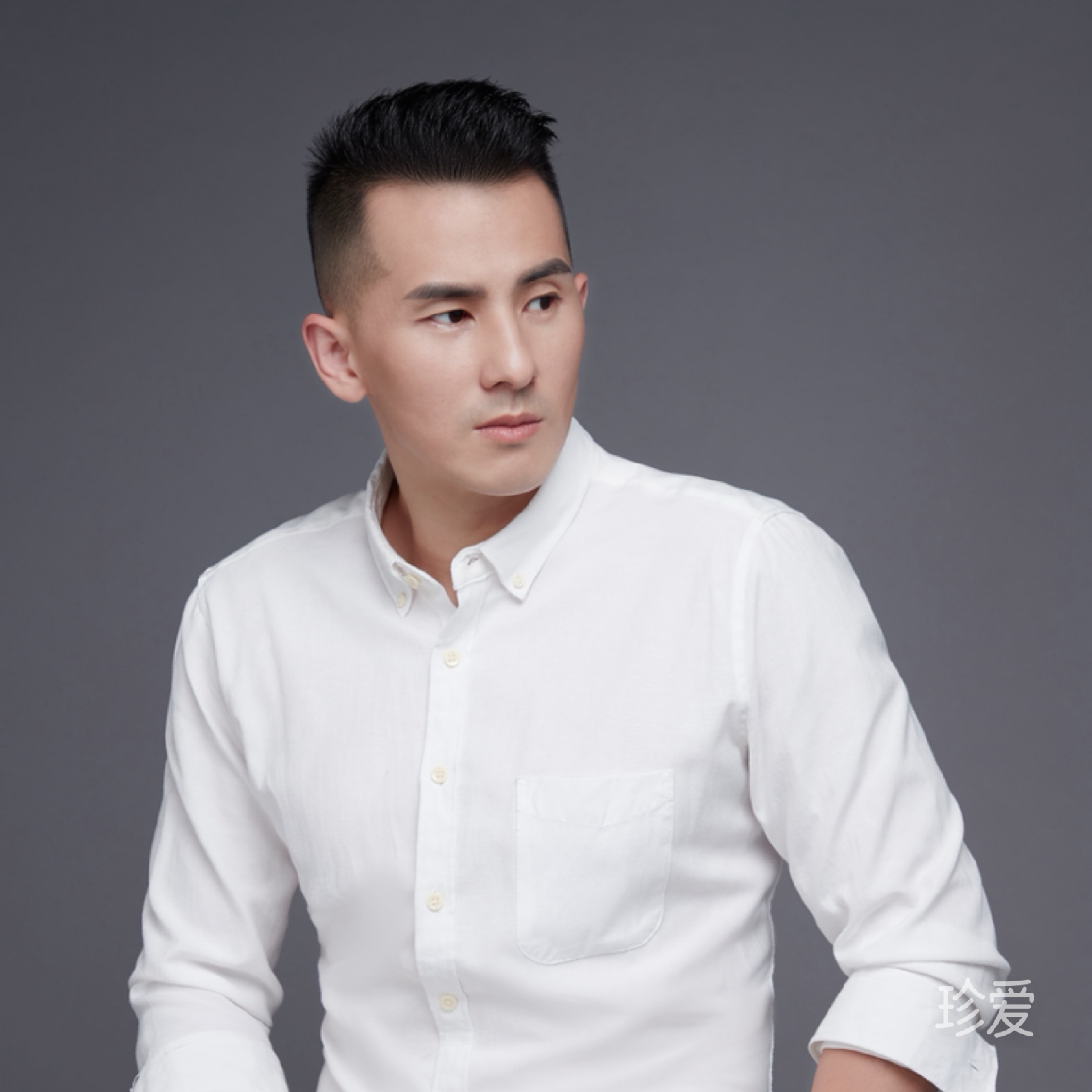 Ray小伙