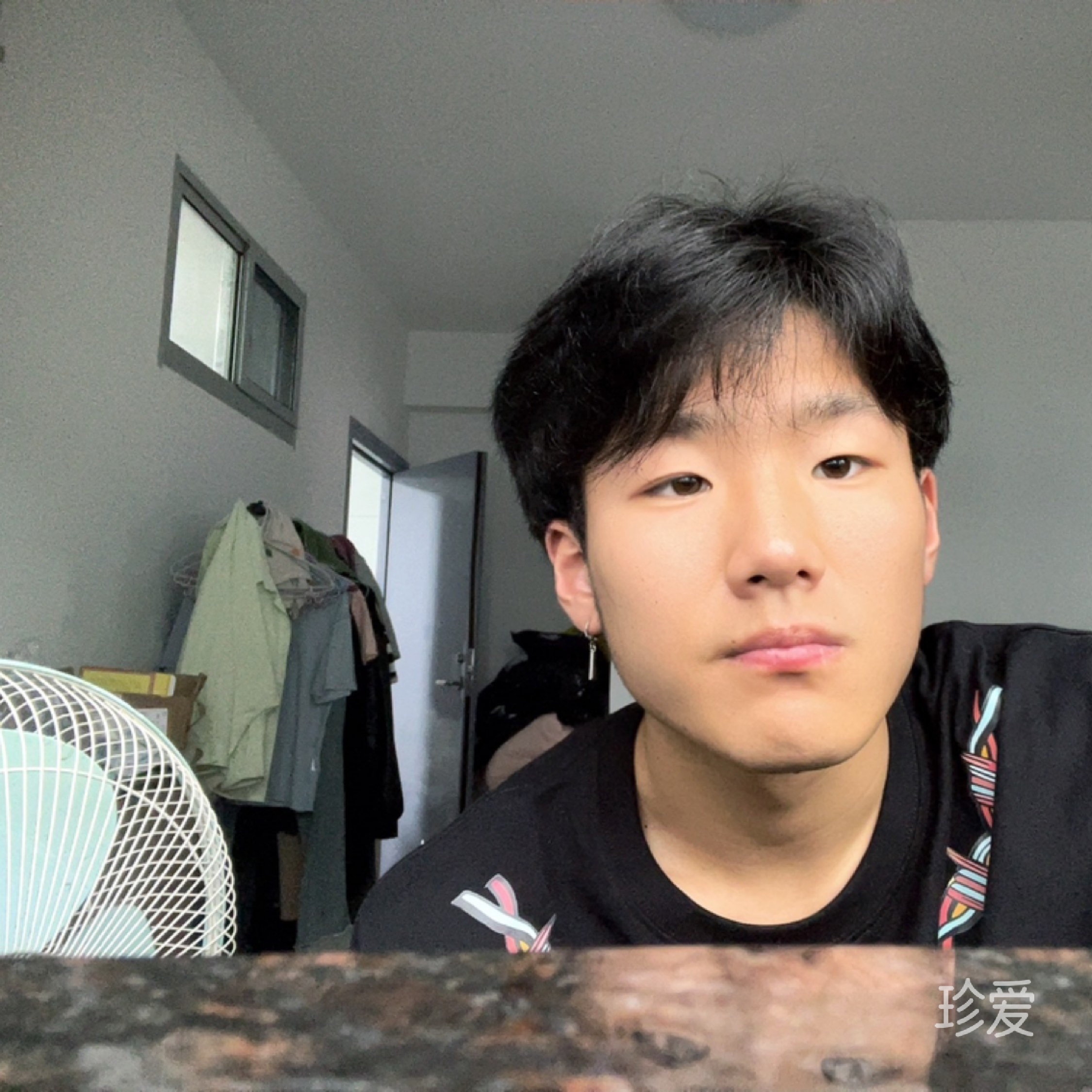 雨夜雨夜漫步漫步