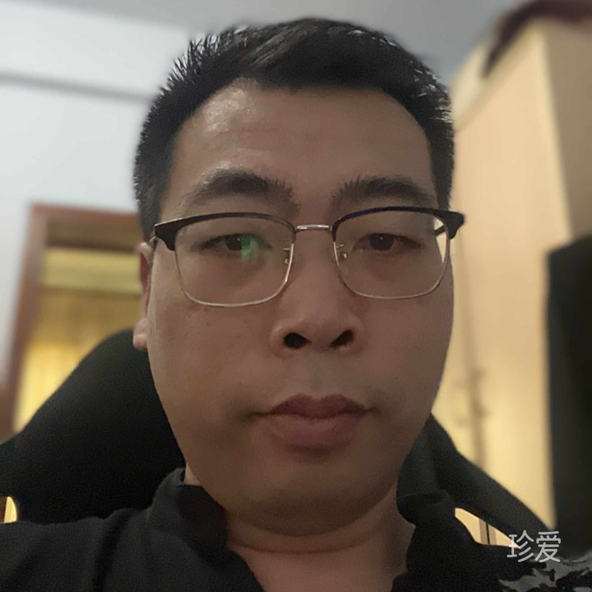 寂寞点根烟