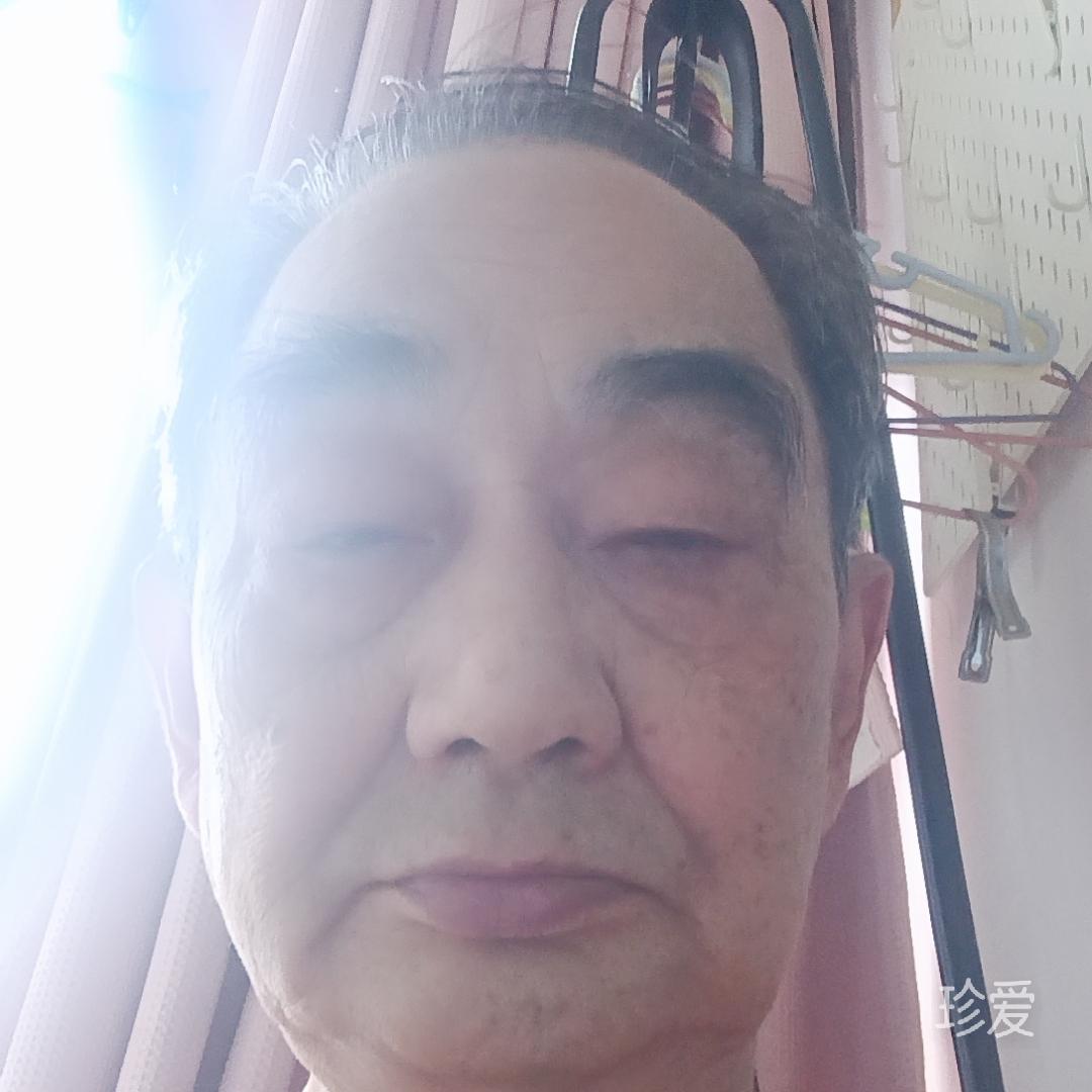 拉二胡的爷爷