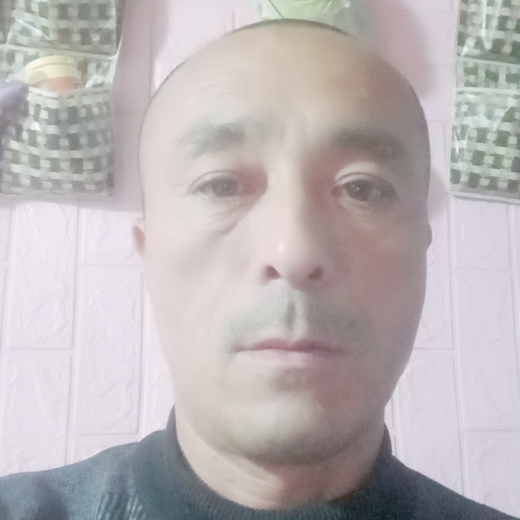 人海茫茫情海中