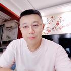 捌零後小哥哥