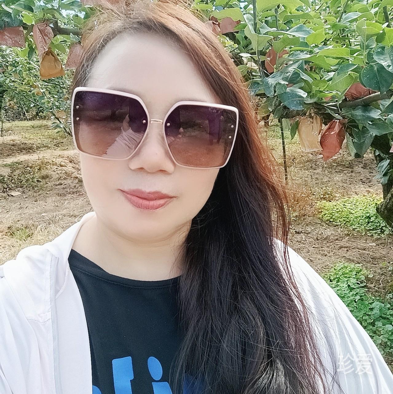 君子兰开心唱歌