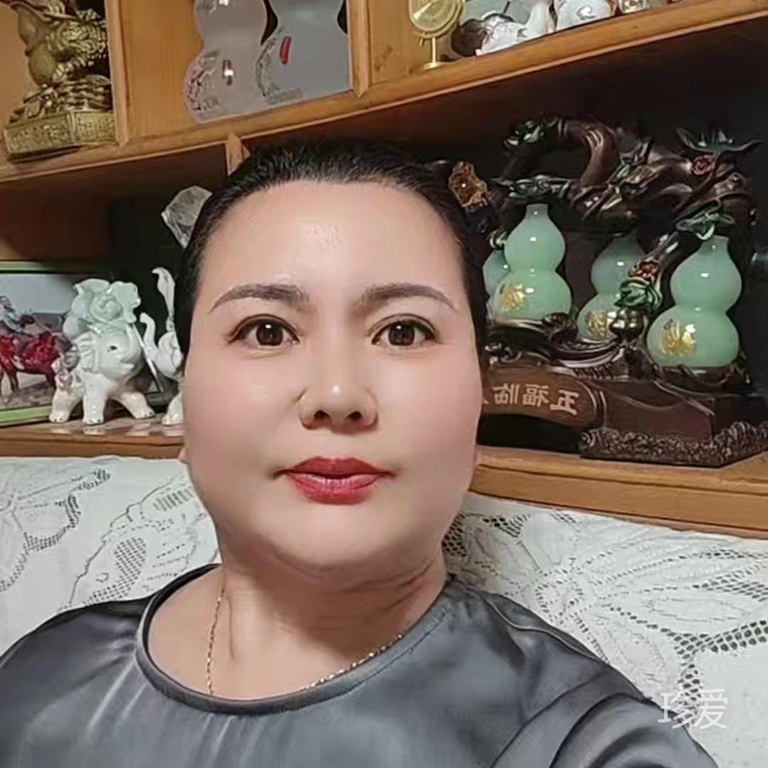 月光下的百合