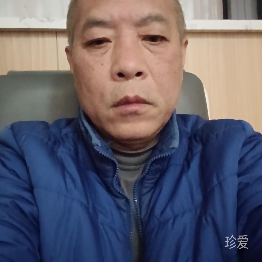 坐山顶观花开花落
