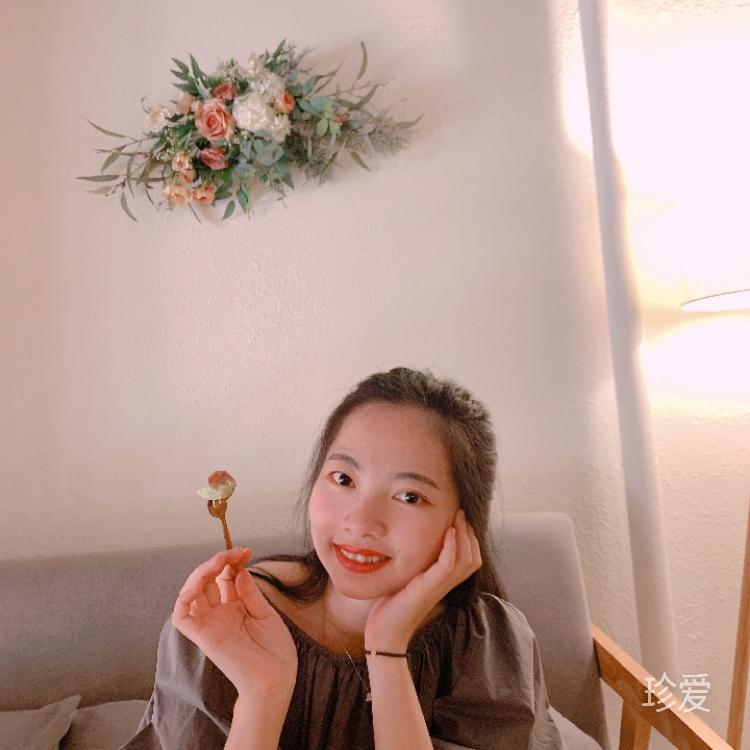 情绪化少女