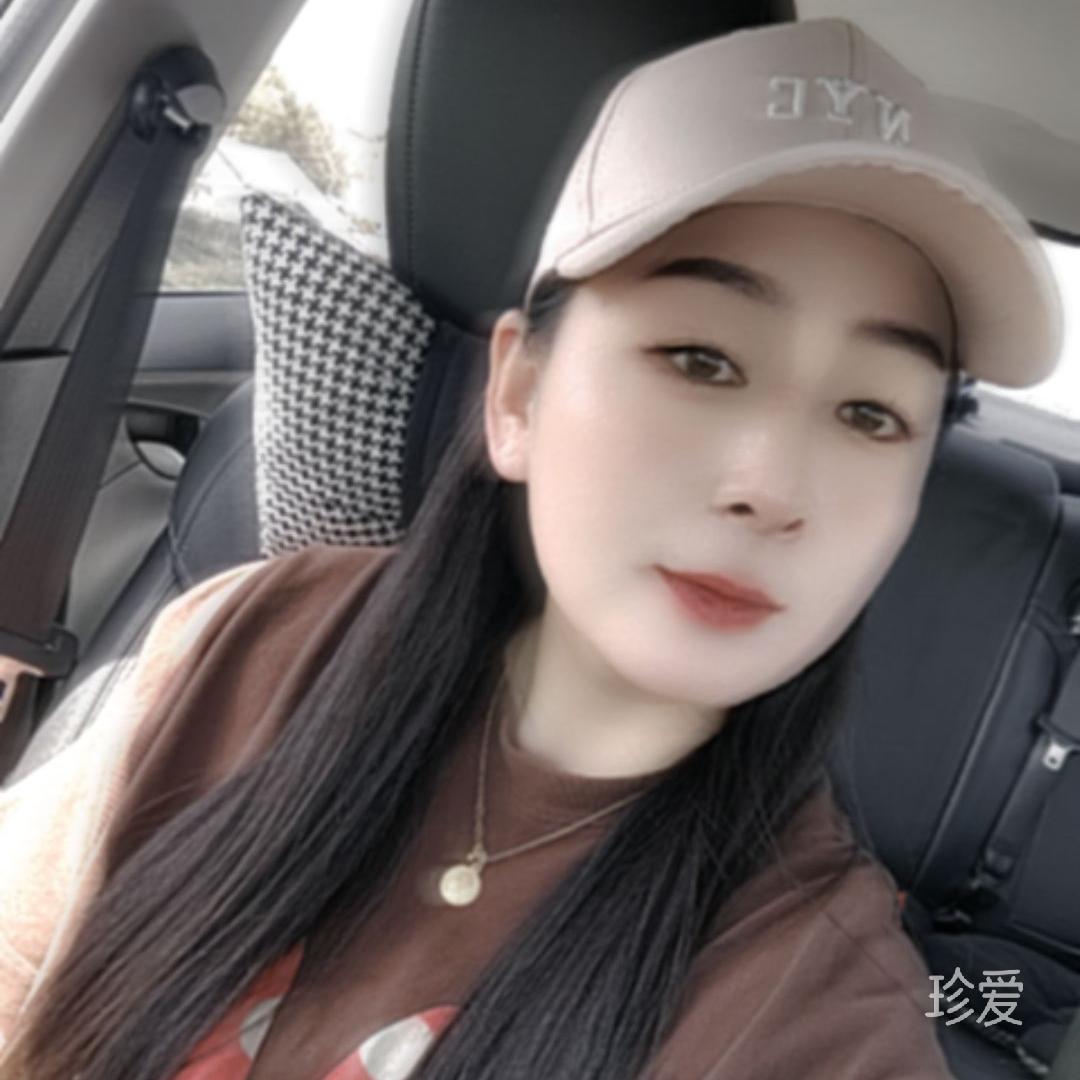 活在美顏里的阿姨