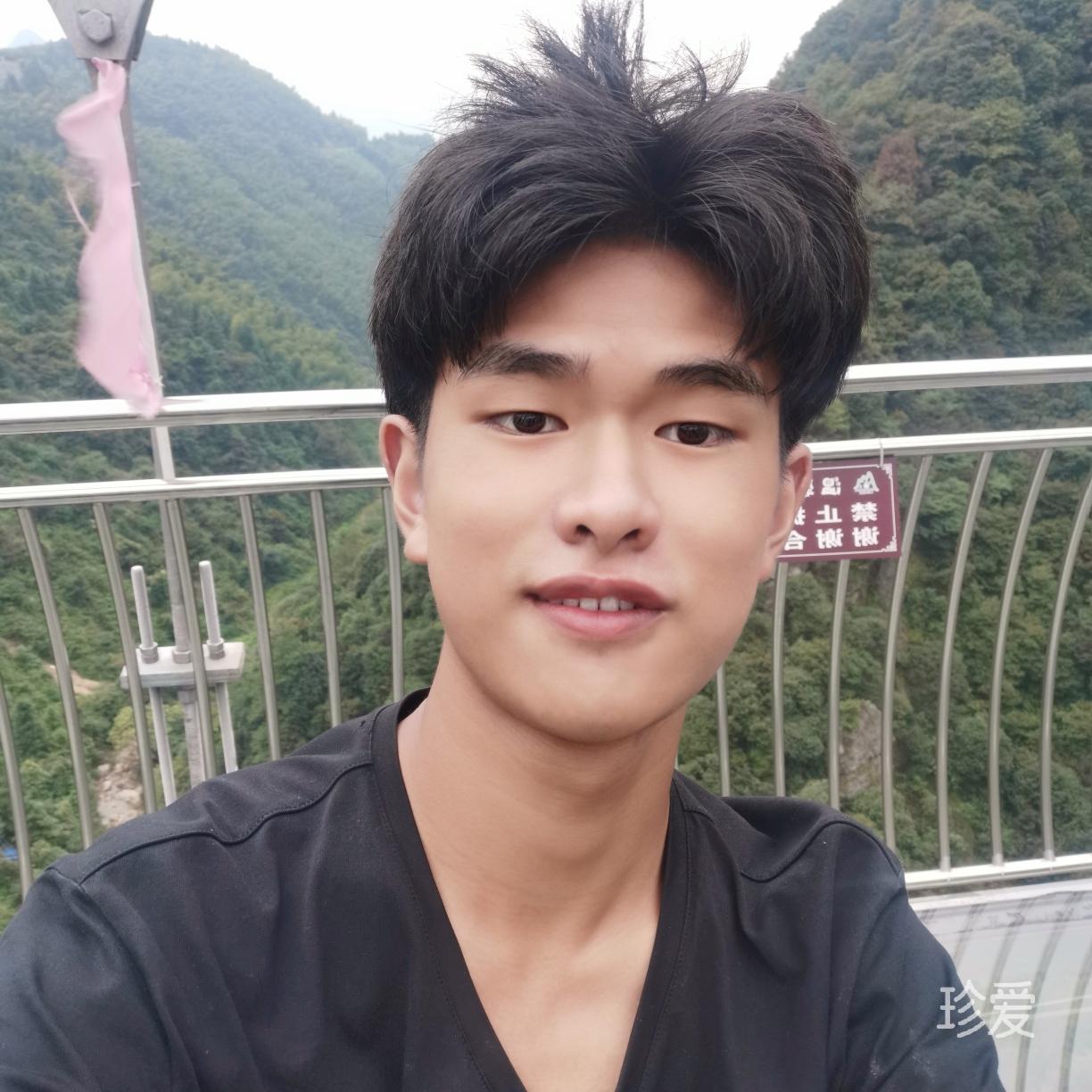 腦細胞不夠想不出