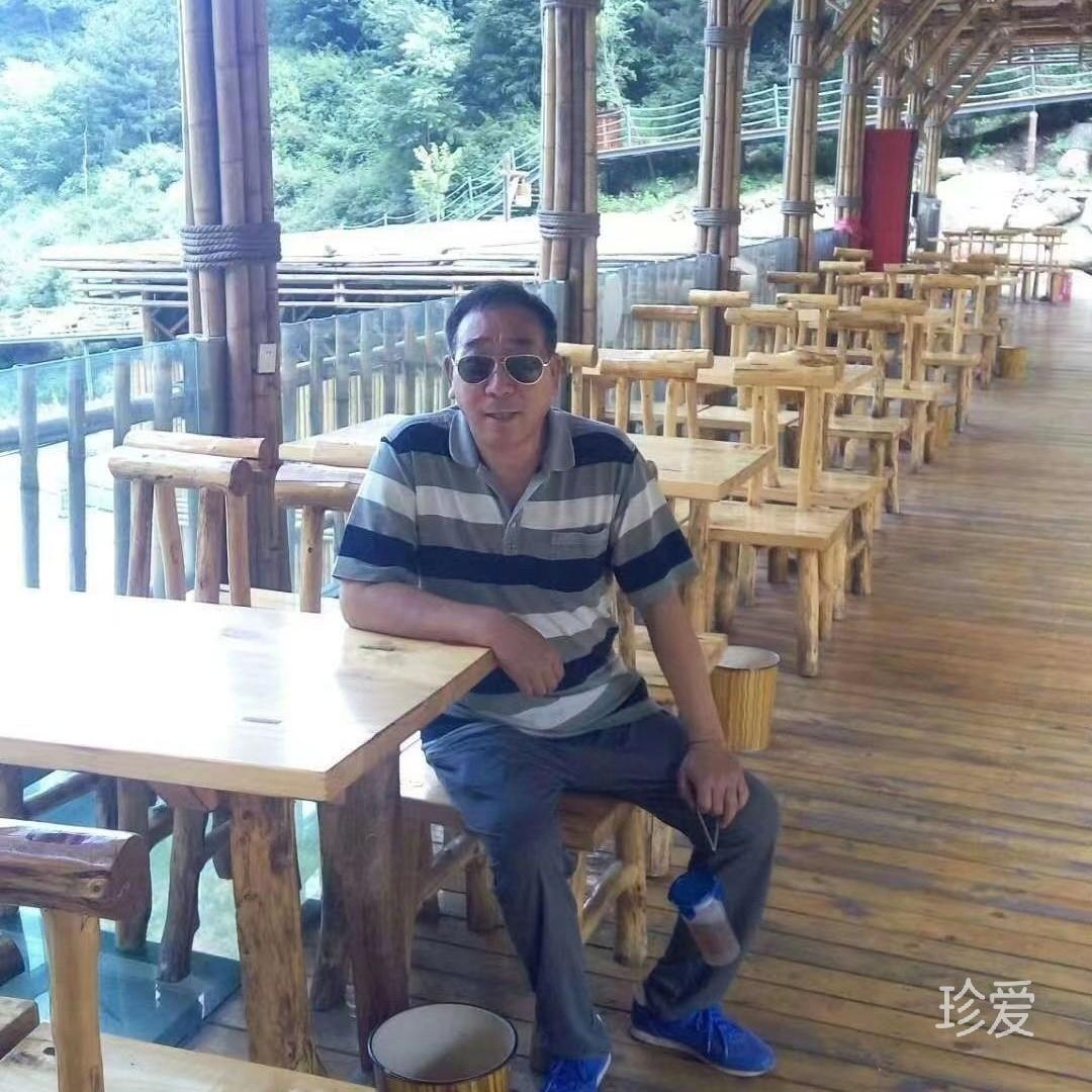 愛(ài)在雨紛風(fēng)