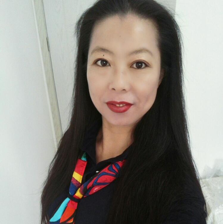 燕子在飞