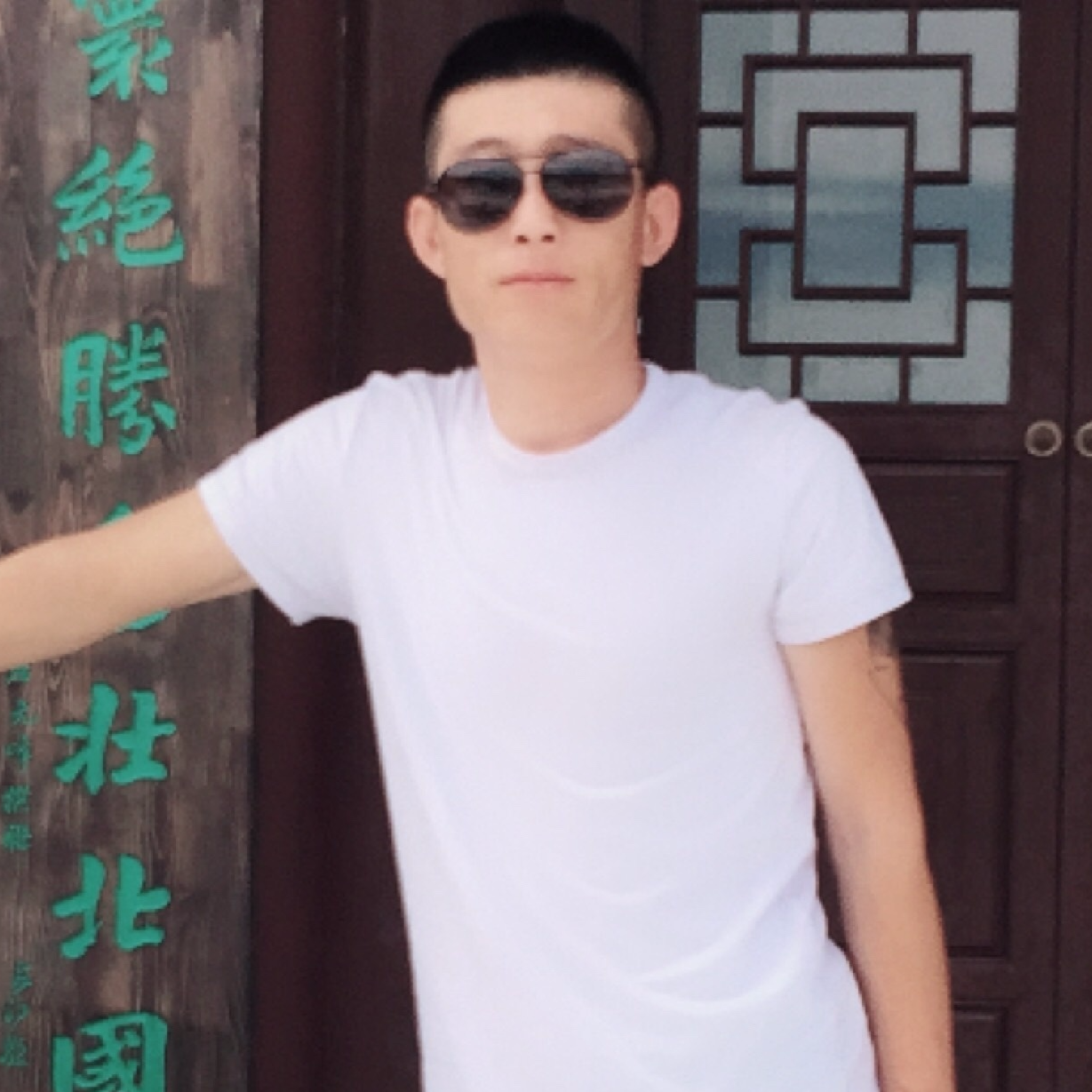 愿做菩萨那朵莲