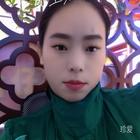 放風(fēng)箏的姑娘