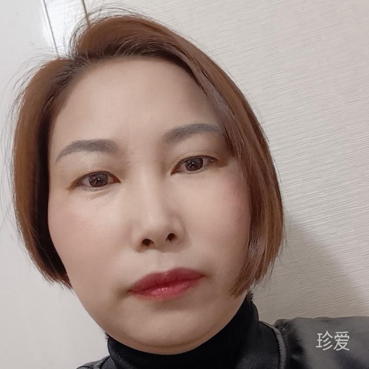 風(fēng)輕花落遲