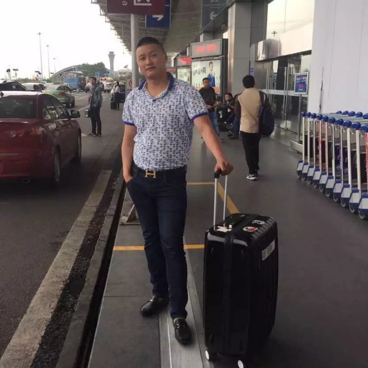 知世故而不世故