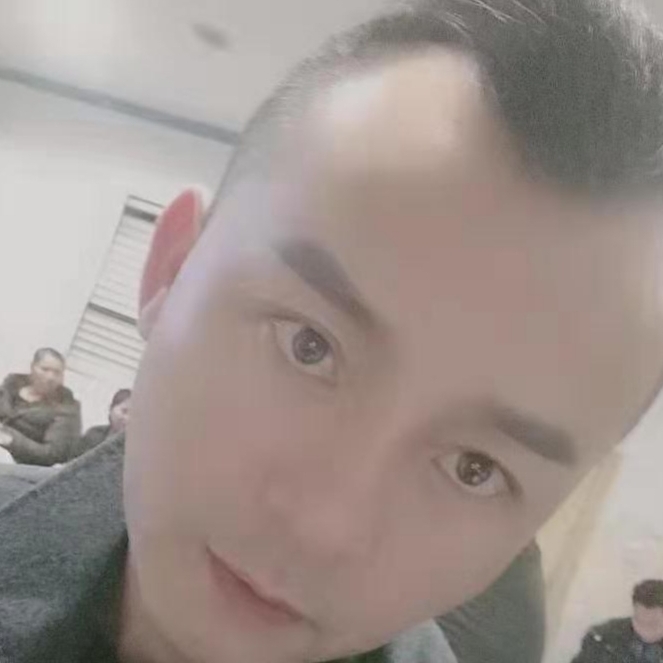 一抹红尘戏人间