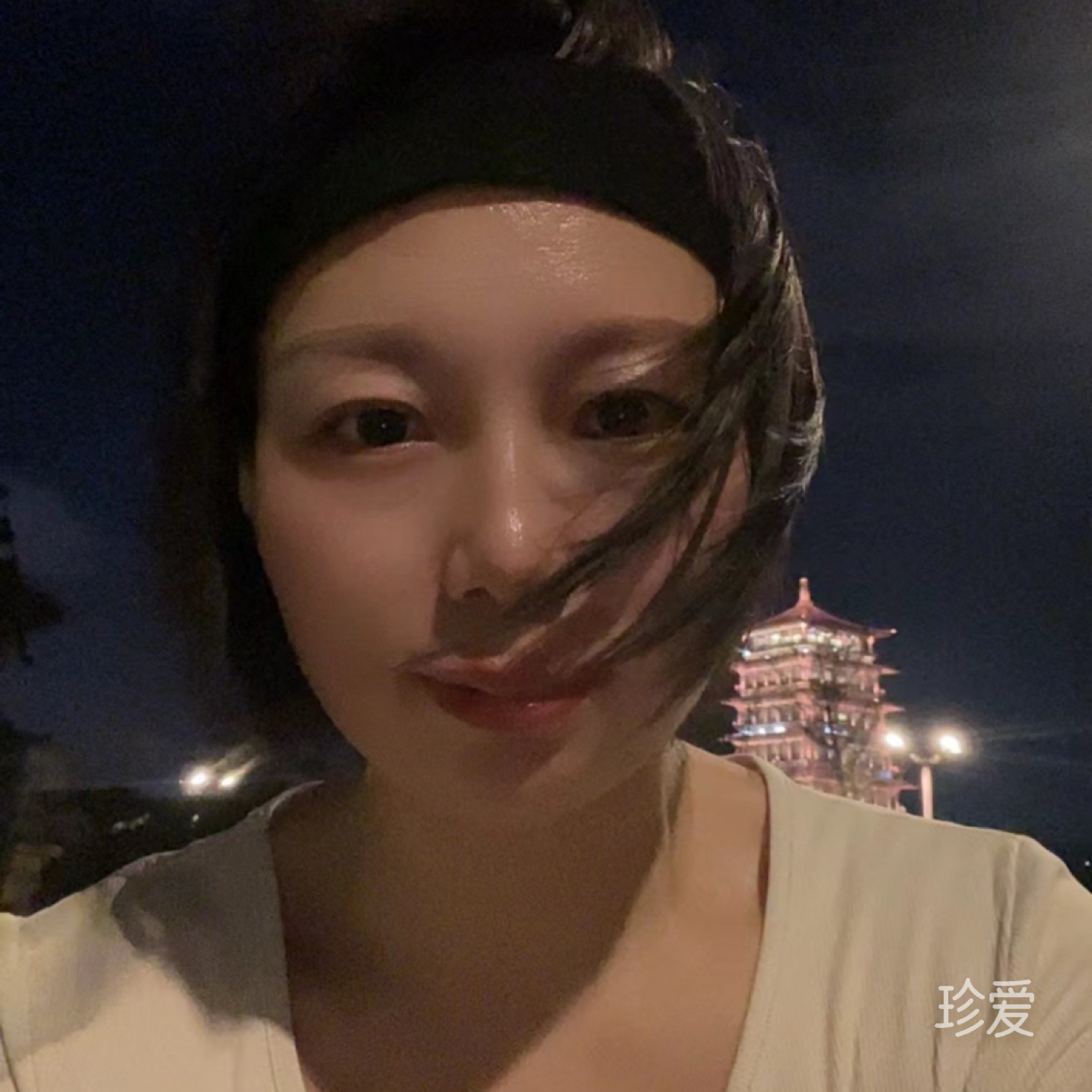 婧雅拒绝抽烟者