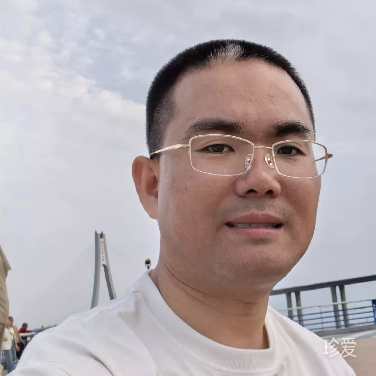 相识既是有缘千里