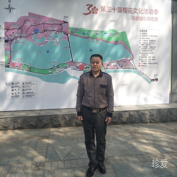 愛唱歌的老玩童