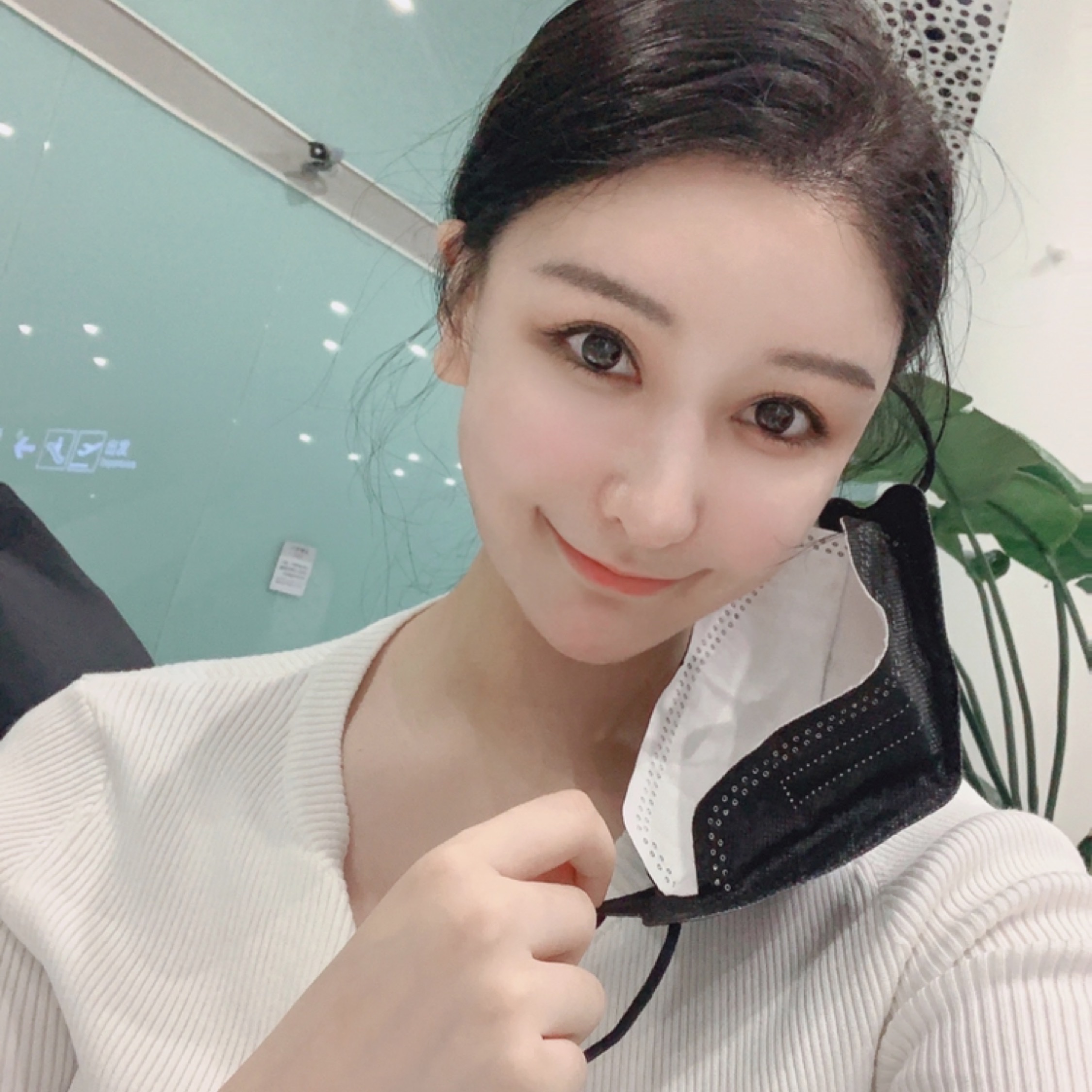 Li不交友只征婚